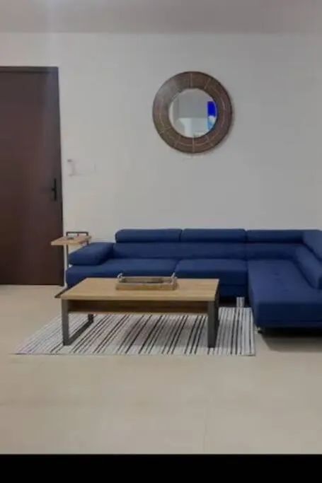 Parkhurst Lux Condo Near Devon House كينغستون